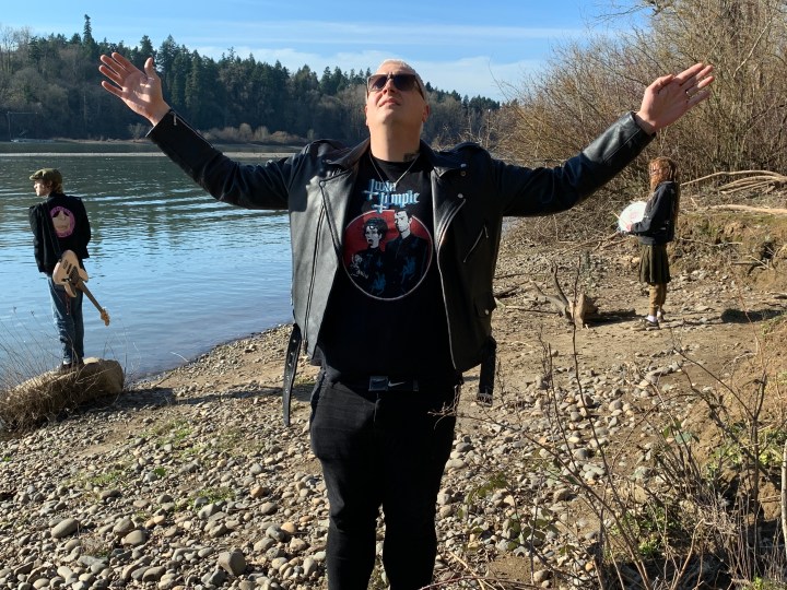 39eea84f-be7c-4bd4-a64c-c5107bb027db